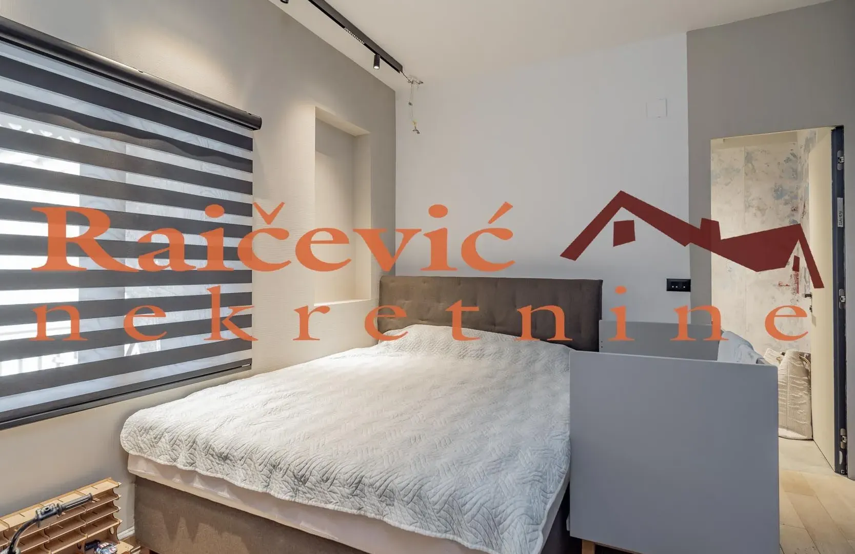 Prodaja, trosoban stan, 160m², Stari Grad, Beograd