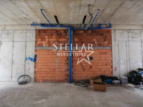 Rent, office space, 112m², Stari Aerodrom, Podgorica - image 4