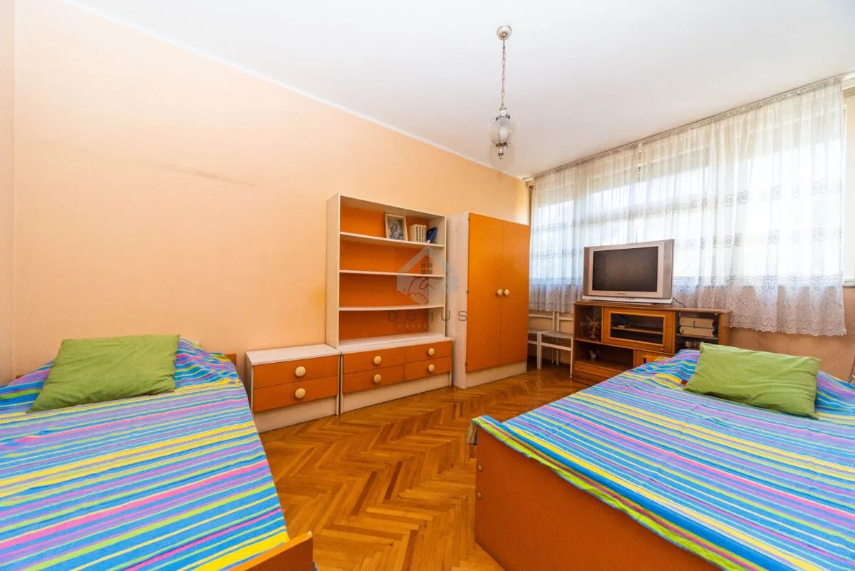 Rent, three bedroom apartment, 105m², Preko Morače, Podgorica