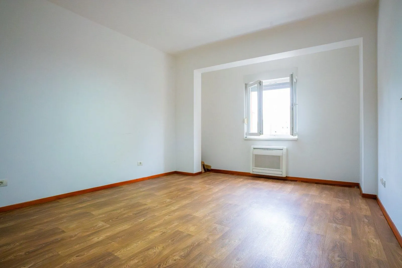 Rent, three bedroom apartment, 110m², City Kvart, Podgorica
