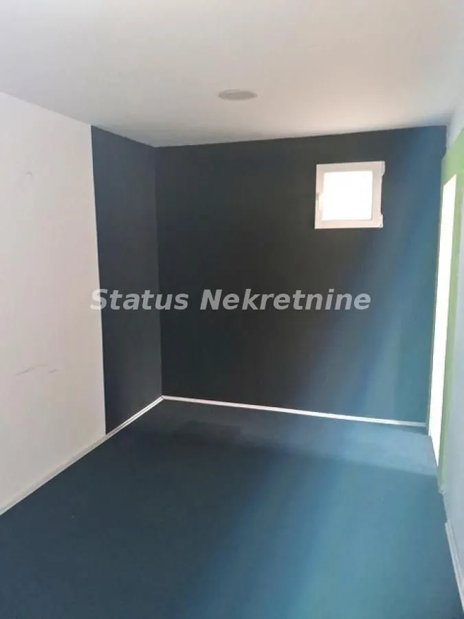 Rent, office space, 300m², Novo naselje, Novi Sad