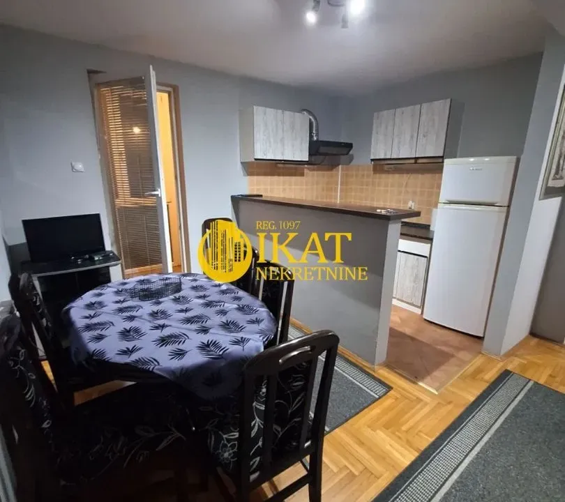 Izdavanje, jednosoban stan, 40m², Zvezdara Sve Podlokacije, Beograd