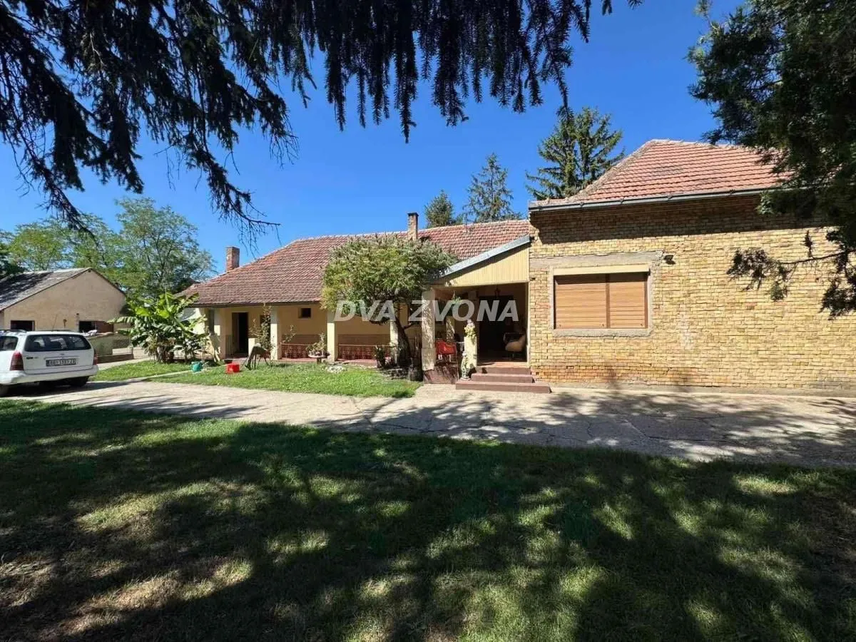 Prodaja, kuća, 221m², Žitište, Zrenjanin