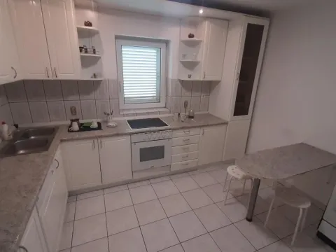 Prodaja, kuća, 200m², Adice, Novi Sad Sve Podlokacije - image 11