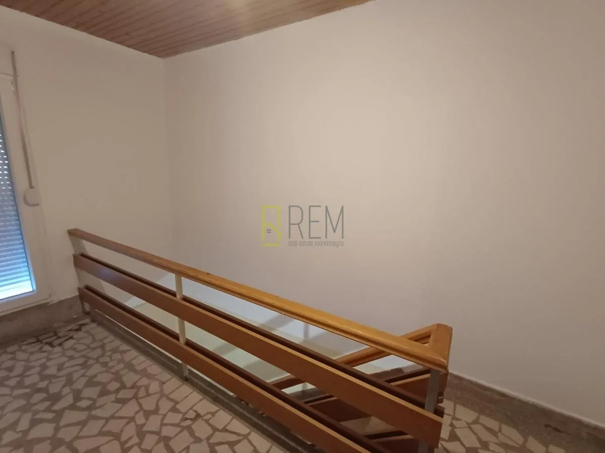 Prodaja, kuća, 120m², Podgorica, Crna Gora