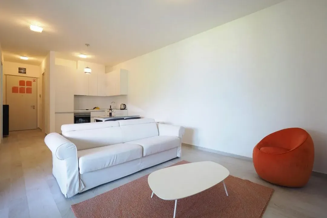 Rent, one bedroom apartment, 54m², Centar, Budva