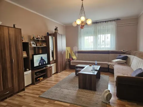 Sale, house, 213m², Begeč, Novi Sad Sve Podlokacije - image 6