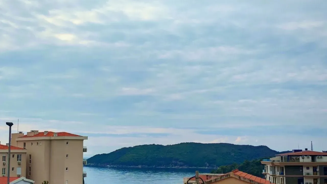 Prodaja, jednosoban stan, 52m², Bečići, Budva