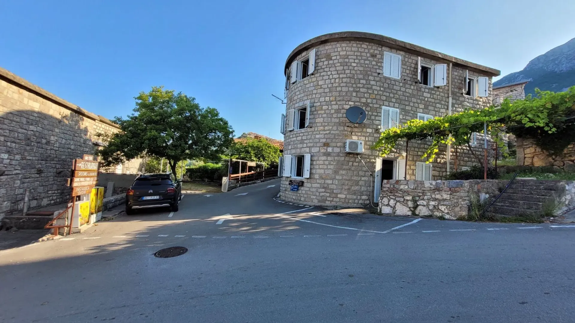 Sale, house, 150m², Budva, Crna Gora
