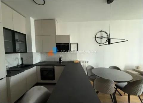 Izdavanje, trosoban stan, 70m², Novi Beograd Blok 65, Novi Beograd Sve Podlokacije - image 4
