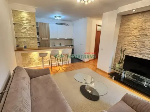 Izdavanje, dvosoban stan, 56m², Novi Sad Sve Podlokacije, Novi Sad