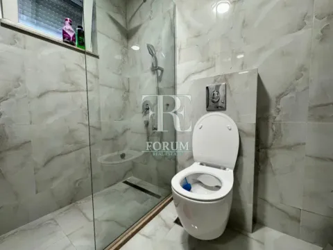 Izdavanje, dvosoban stan, 70m², Preko Morače, Podgorica - image 11