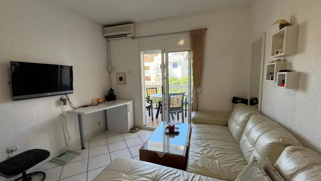 Rent, apartment, 39m², Budva, Crna Gora