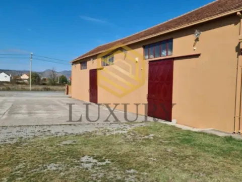 Rent, office space, 190m², Zeta, Podgorica - image 2