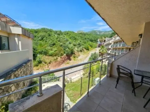 Sale, one bedroom apartment, 47m², Pržno, Budva - image 8