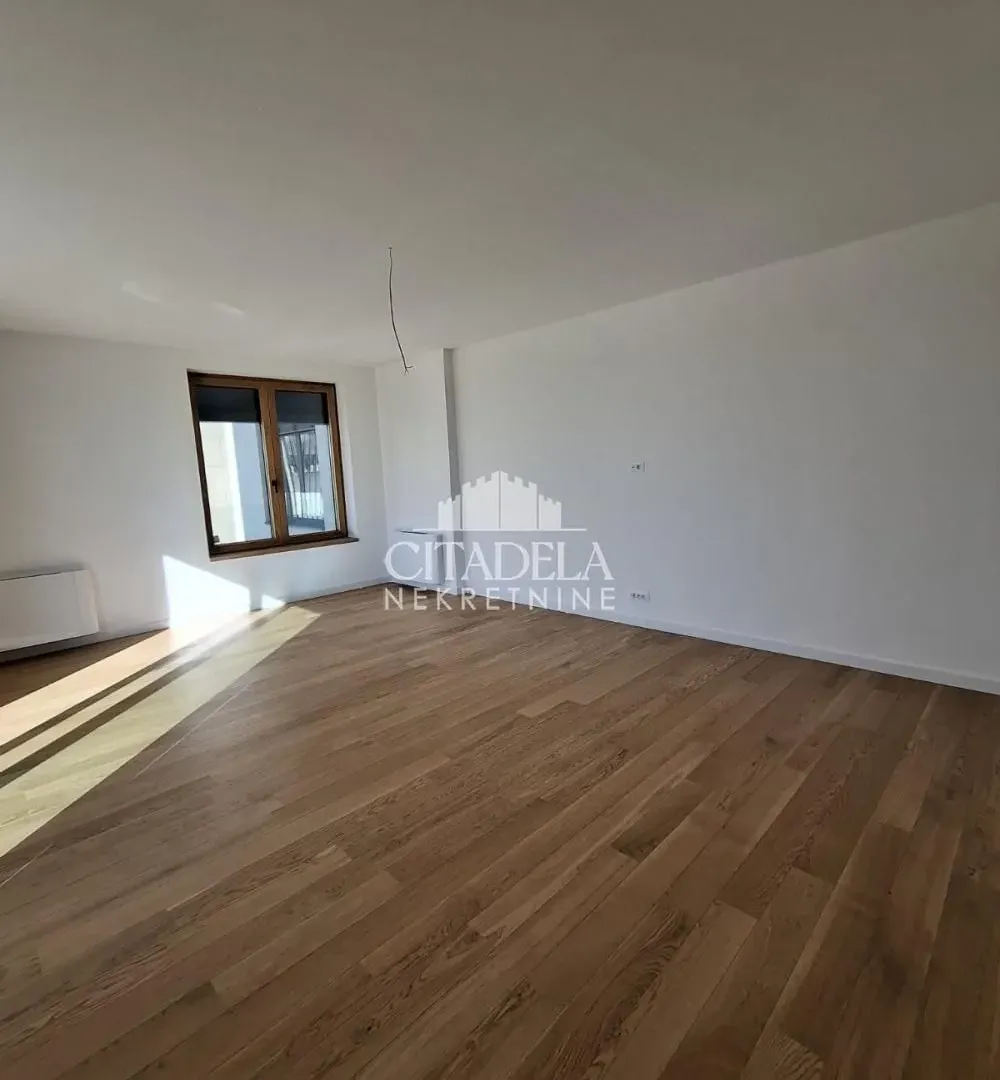 Sale, four bedroom apartment, 175m², Banovo Brdo, Beograd
