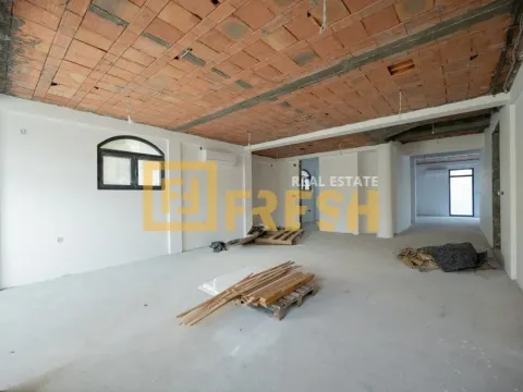 Prodaja, poslovni prostor, 110m², Momišići, Podgorica - image 5