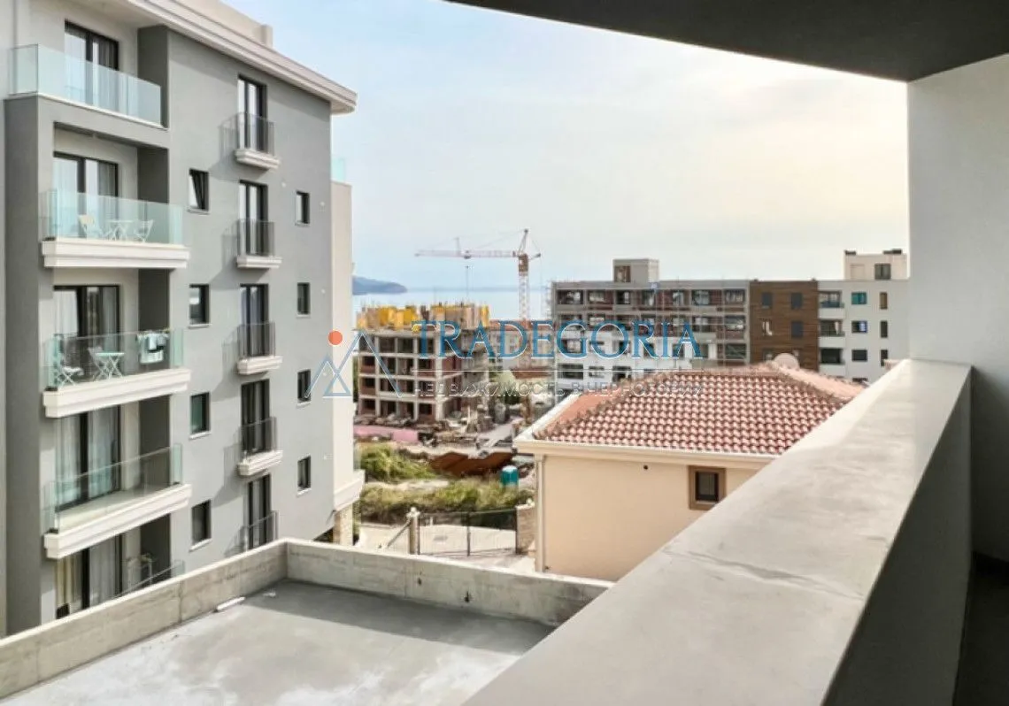Prodaja, jednosoban stan, 53m², Bečići, Budva