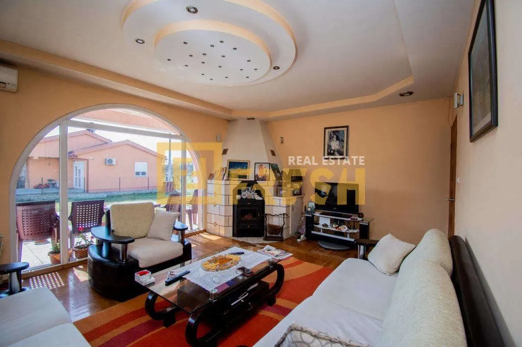 Sale, house, 180m², Donja Gorica, Podgorica