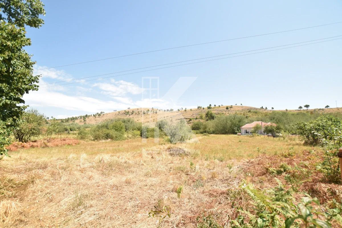 Sale, house, 240m², Dahna, Podgorica