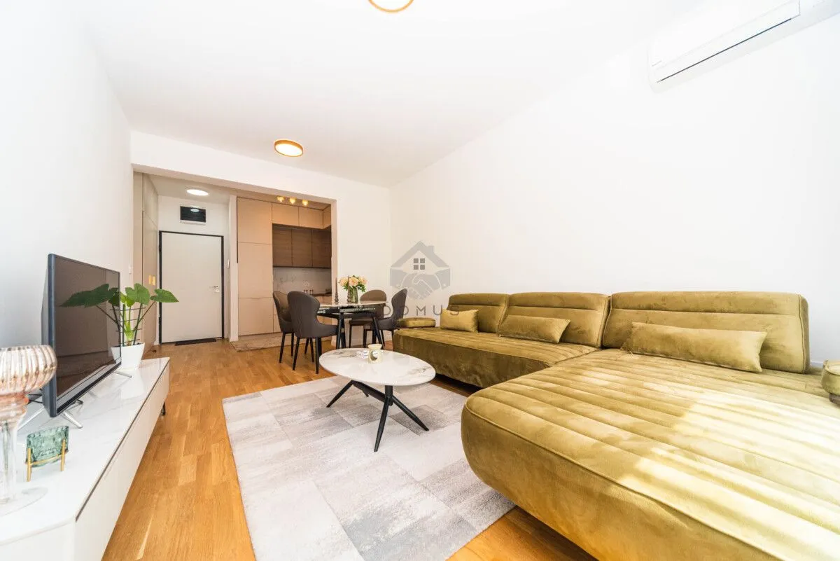 Rent, one bedroom apartment, 46m², Stari Aerodrom, Podgorica