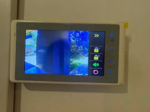 Izdavanje, poslovni prostor, 50m², Podgorica, Crna Gora - image 10