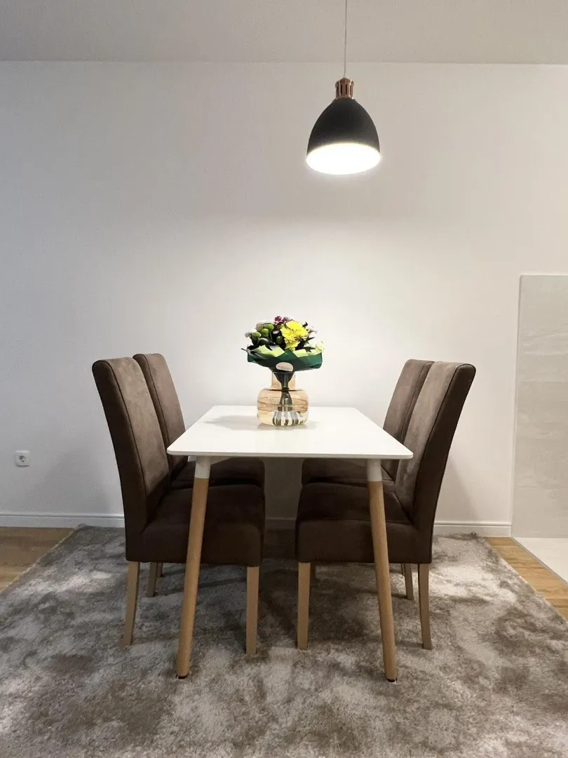 Izdavanje, dvosoban stan, 49m², City Kvart, Podgorica
