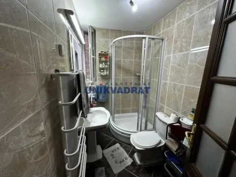 Prodaja, četvorosoban stan, 96m², Stari Grad, Beograd - image 12
