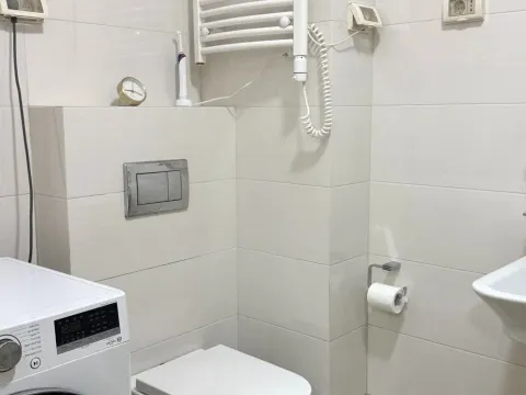 Sale, three bedroom apartment, 72m², City Kvart, Podgorica - image 10