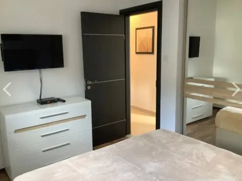 Sale, one bedroom apartment, 51m², Gospoština, Budva - image 7