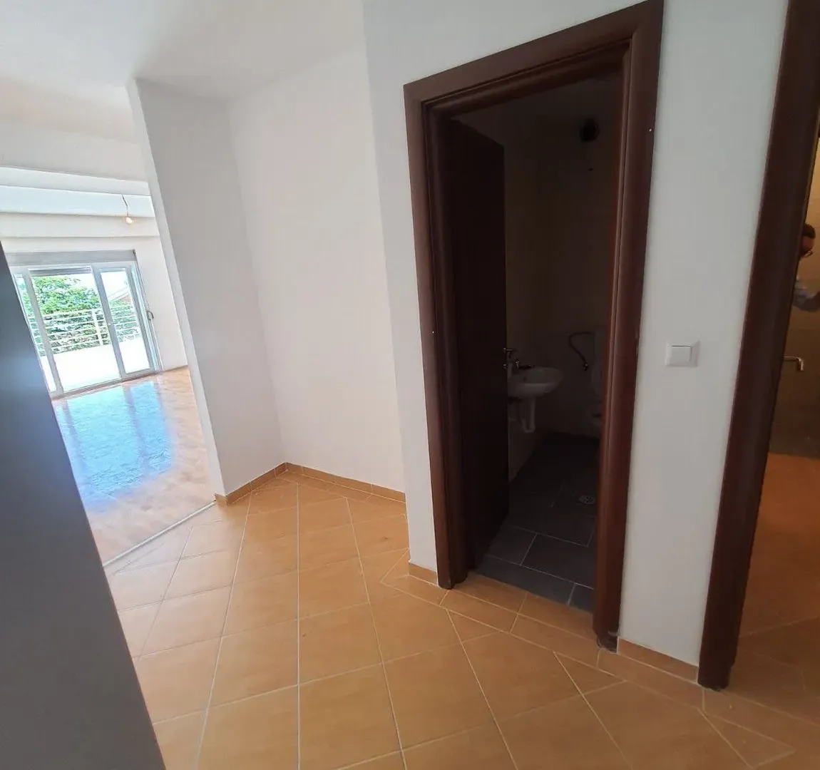 Sale, two bedroom apartment, 107m², Petrovac, Budva