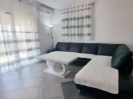 Izdavanje, dvosoban stan, 80m², Kavač, Kotor - image 1