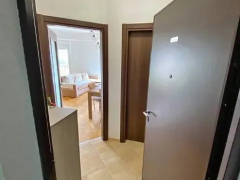 Sale, one bedroom apartment, 40m², Stari Aerodrom, Podgorica - image 8