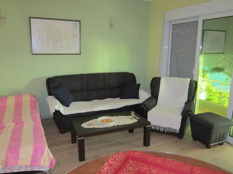 Sale, house, 200m², Utjeha, Bar