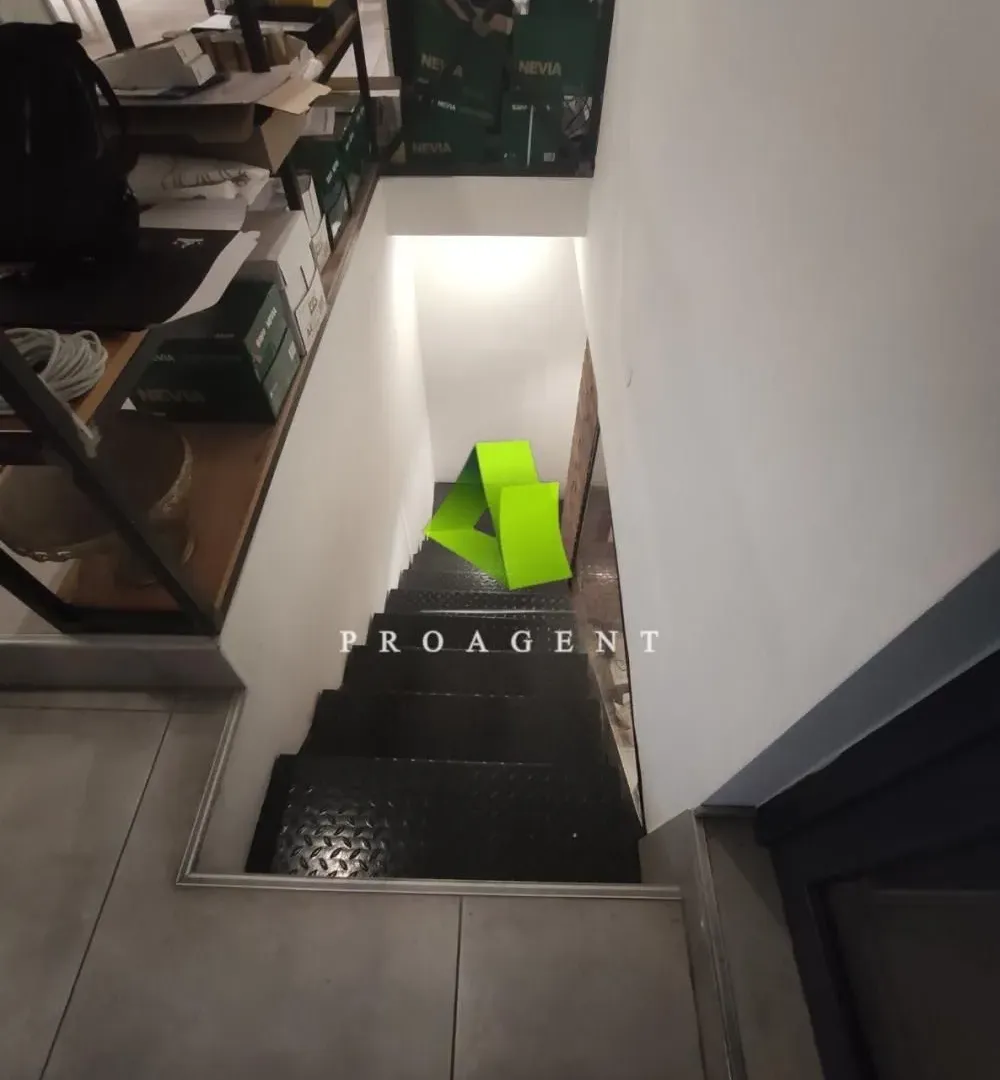 Sale, office space, 95m², Palilula, Niš