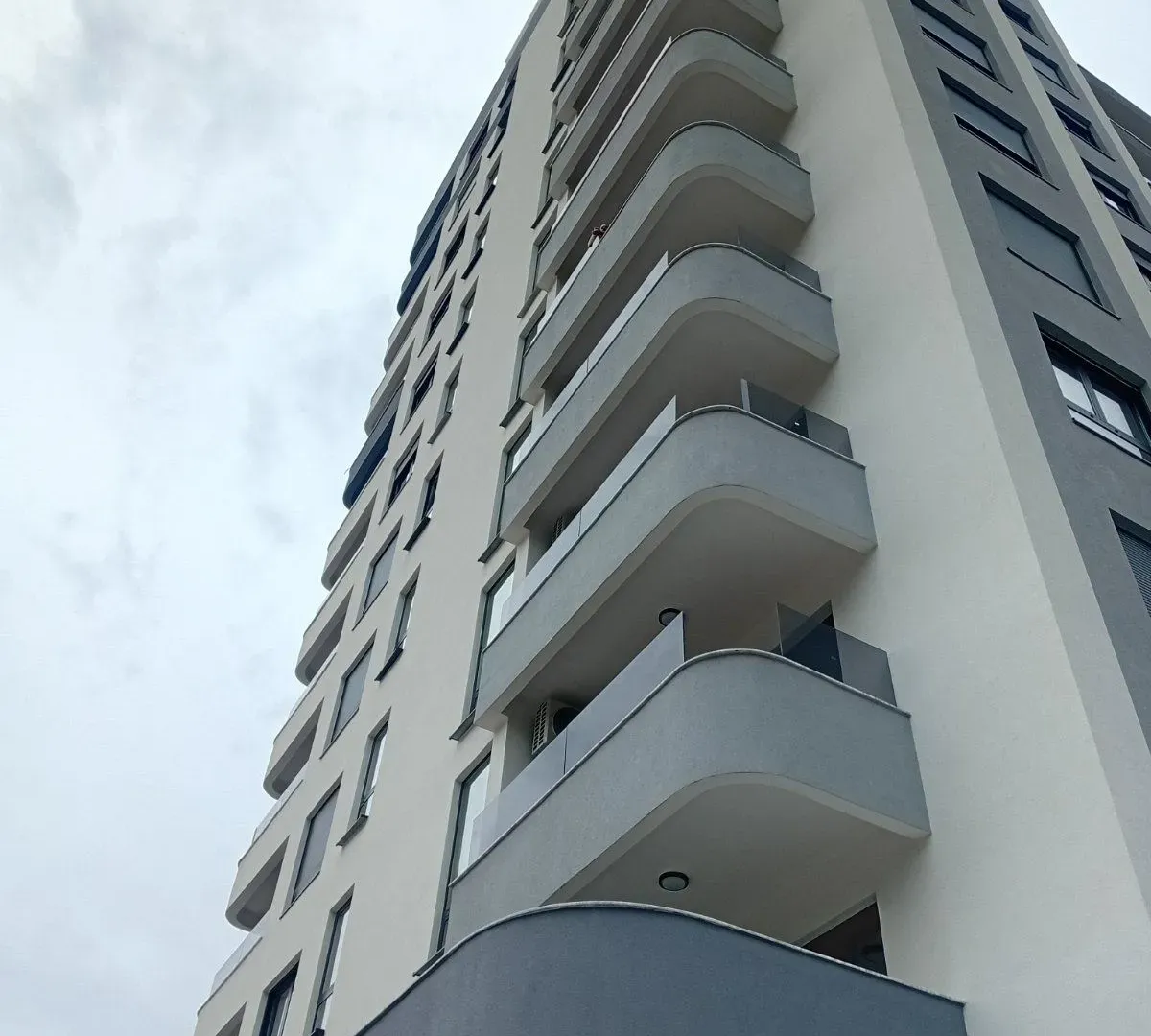 Sale, two bedroom apartment, 73m², Centar, Bar