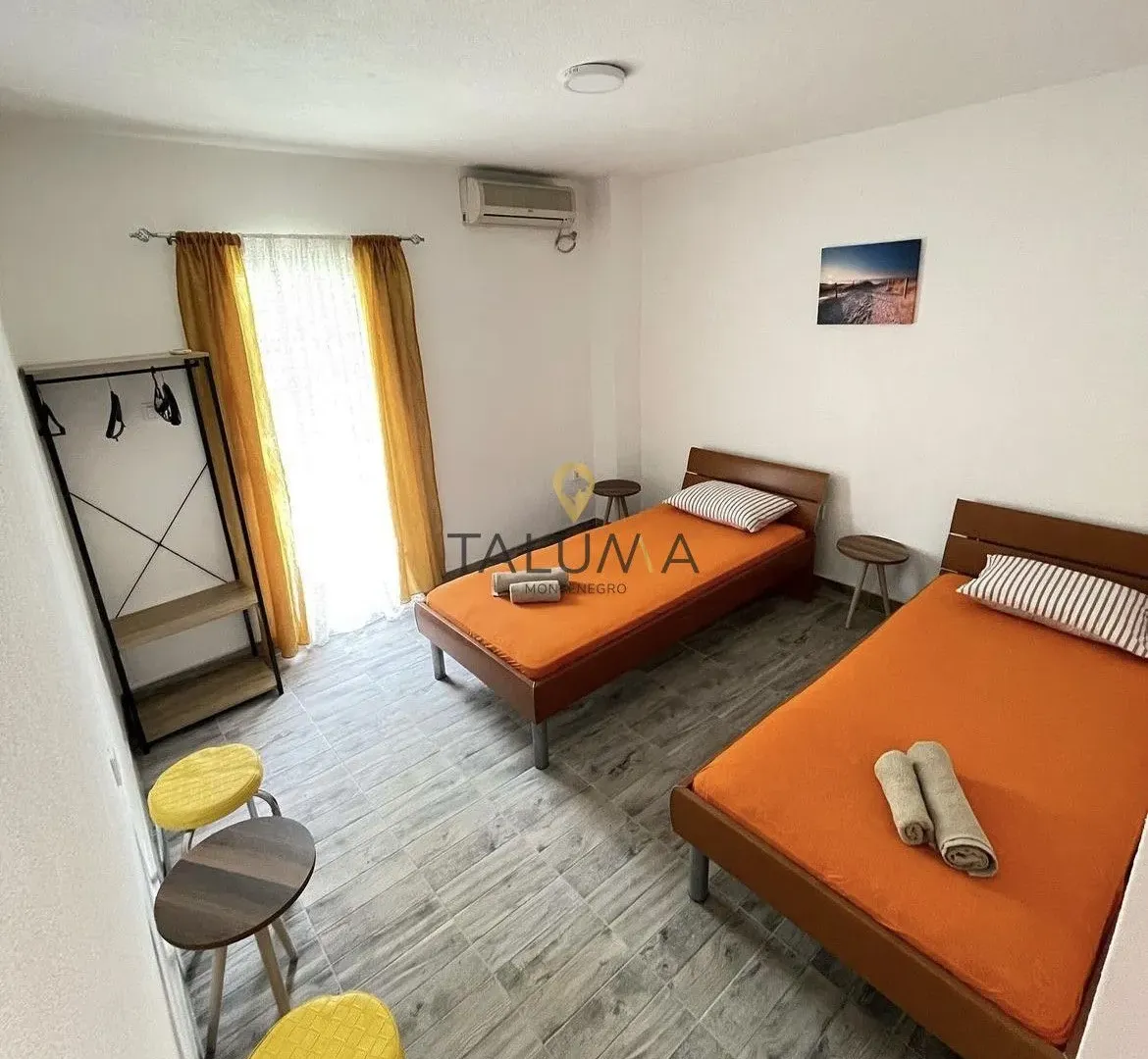 Sale, house, 300m², Sutomore, Bar