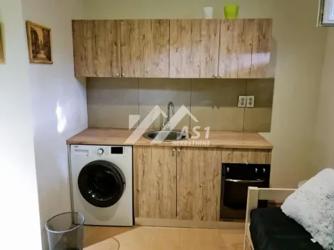 Rent, two bedroom apartment, 35m², Centar, Novi Sad - image 5