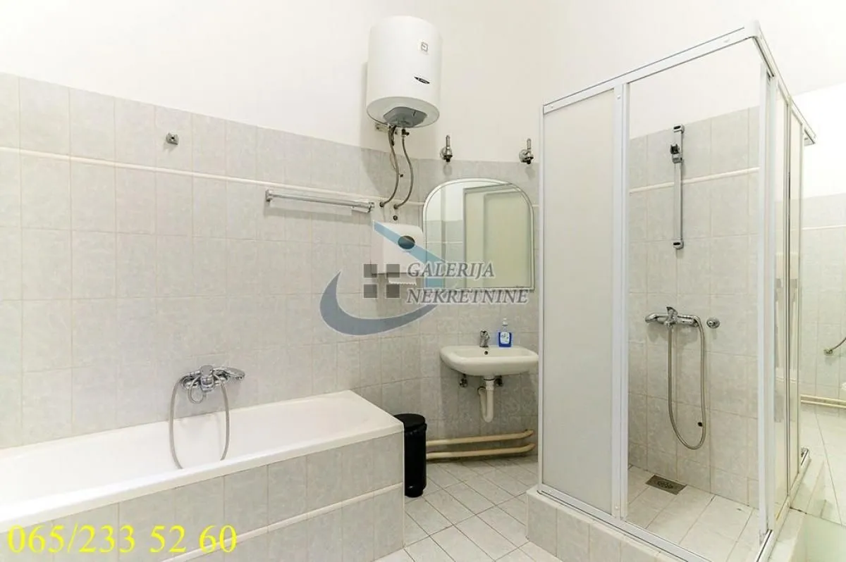 Sale, apartment, 239m², Stari Grad, Beograd