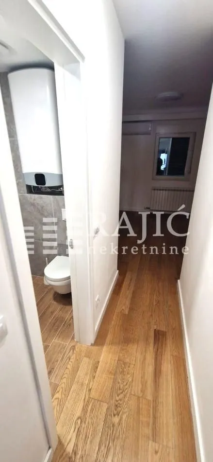Rent, three bedroom apartment, 72m², Južni Bulevar, Vračar Sve Podlokacije