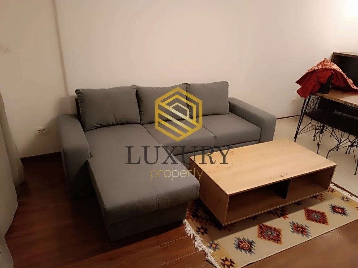 Izdavanje, jednosoban stan, 54m², Master Kvart, Podgorica