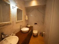 Izdavanje, dvosoban stan, 148m², Budva, Crna Gora - image 9