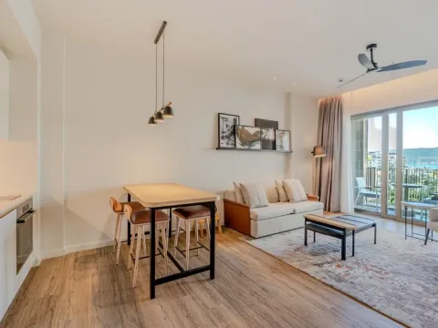 Sale, one bedroom apartment, 63m², Porto Montenegro, Tivat - image 4