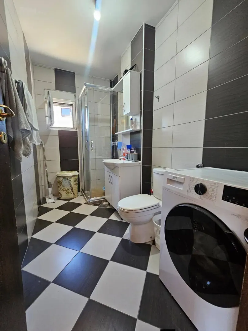 Prodaja, dvosoban stan, 95m², Drpe Mandića, Podgorica