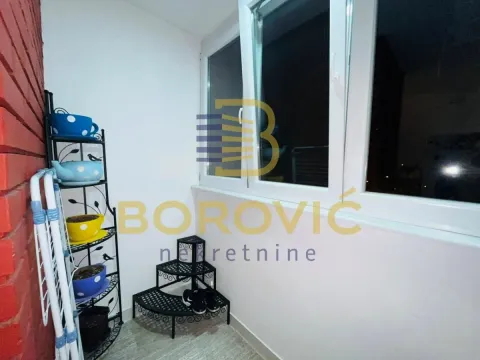 Prodaja, četvorosoban stan, 92m², Kneževac, Beograd - image 16