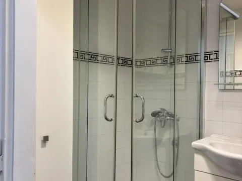 Rent, three bedroom apartment, 61m², Zemun Sve Podlokacije, Beograd - image 14
