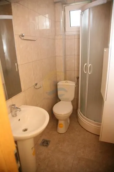 Prodaja, stan, 116m², Centar, Tivat