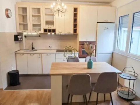 Prodaja, jednosoban stan, 43m², Dalmatinska ulica, Podgorica - image 6