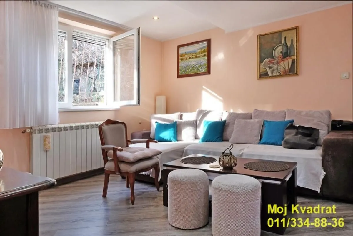 Prodaja, kuća, 214m², Zvezdarska Šuma, Zvezdara Sve Podlokacije