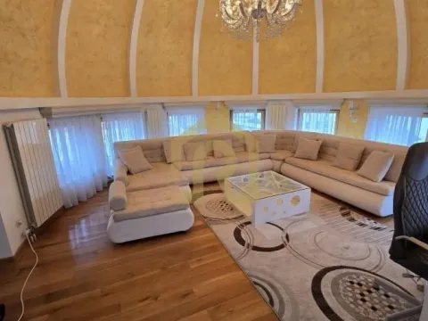 Izdavanje, trosoban stan, 184m², Vračar Hram, Vračar Sve Podlokacije - image 11